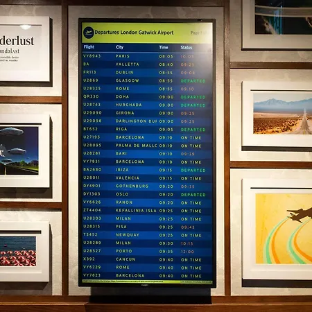 Ibis Styles London Gatwick Airport-3