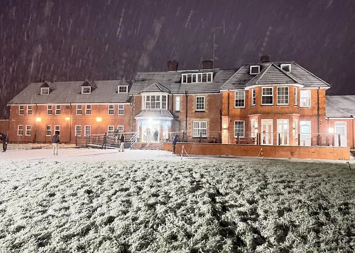 Trivelles Gatwick Hotel & Airport Parking Crawley 